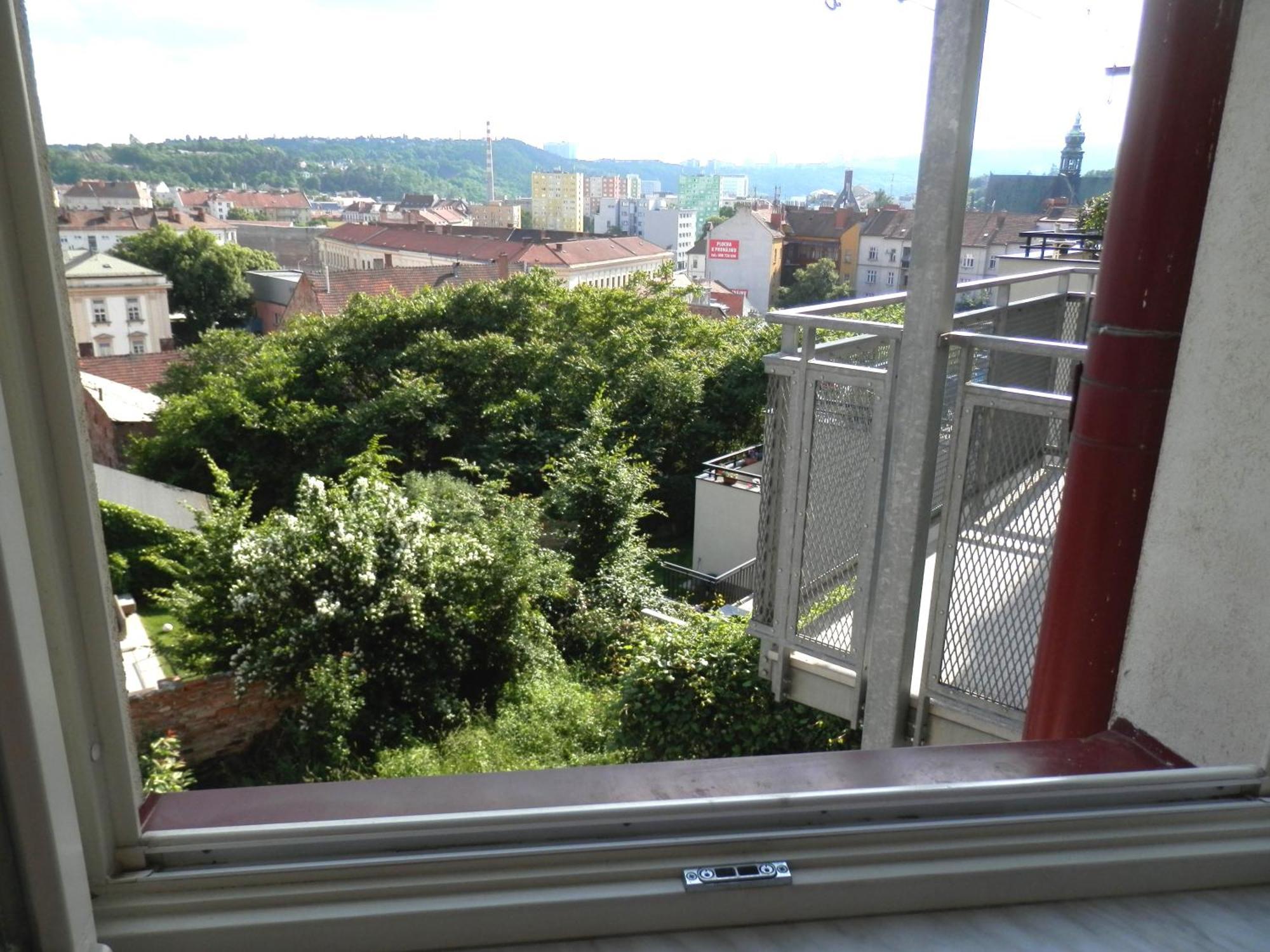 Spacious Apartment Below Spilberk Castle Brno Esterno foto
